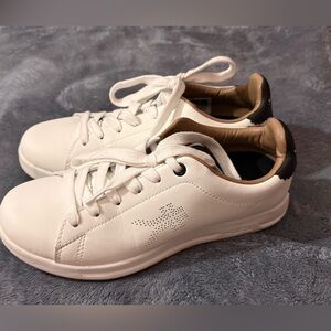 New KURU White and Black Sneakers